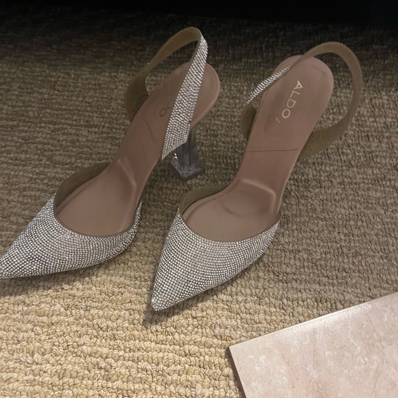 Aldo jeweled heels - Picture 1 of 3